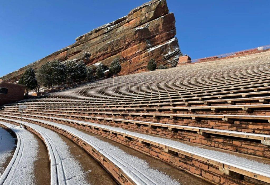 Red Rocks Shuttle: Easy Access to Red Rocks Amphitheater Red Rocks Shuttle: Easy Access to Red Rocks Amphitheater